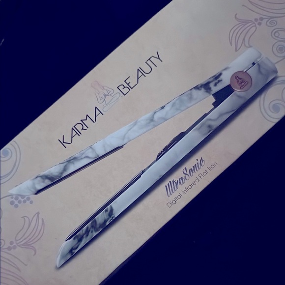 Karma Beauty LE Marble Hair Straightener - Picture 1 of 1